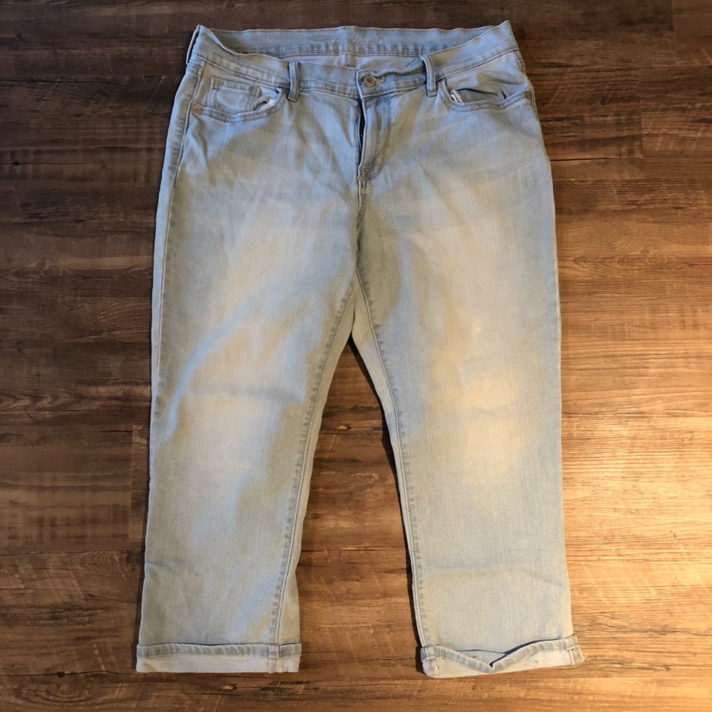 Boyfriend Capris